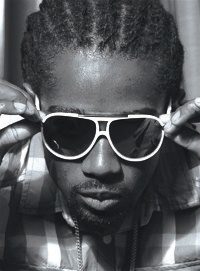 CHINO / NEVER CHANGE